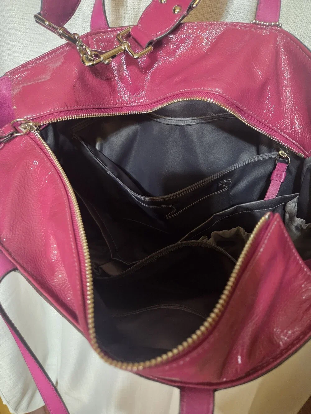 Coach F17940 Signature Fuchsia Baby Diaper Bag Tote Patent Leather